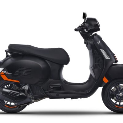 Vespa GTS 300 Super Sport Matte Black