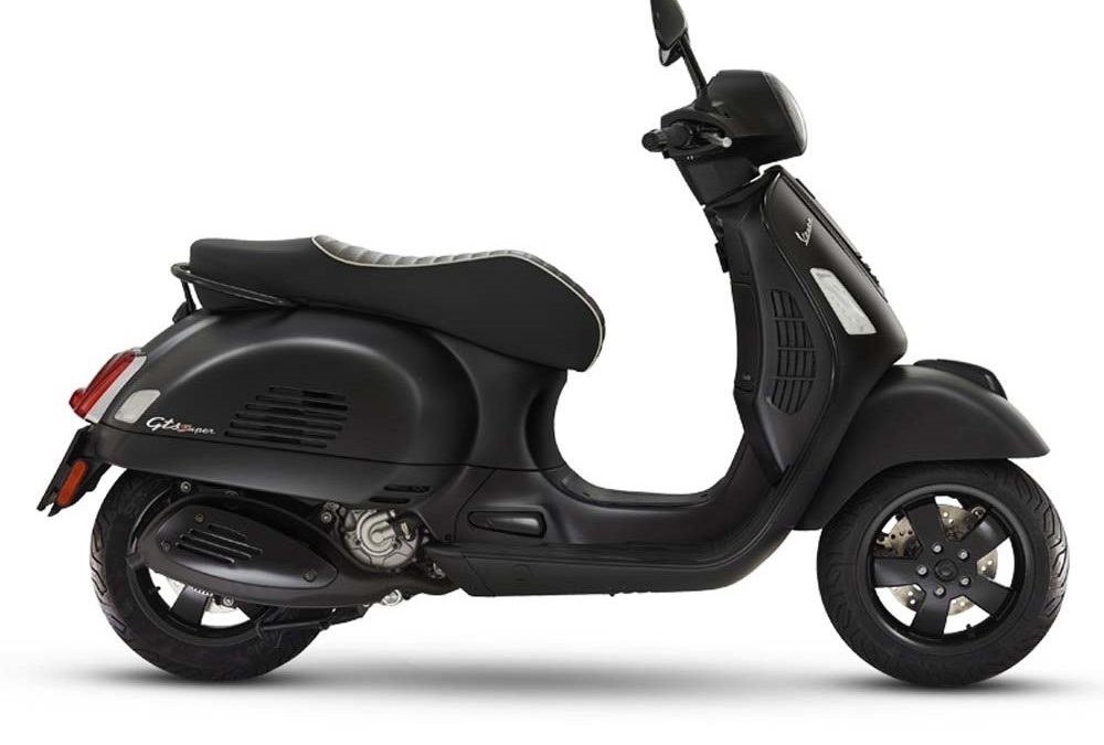 Vespa GTS 300 Matte Notte