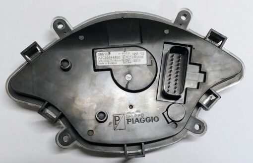 Pre-loved Vespa Sprint Dash - Image 2