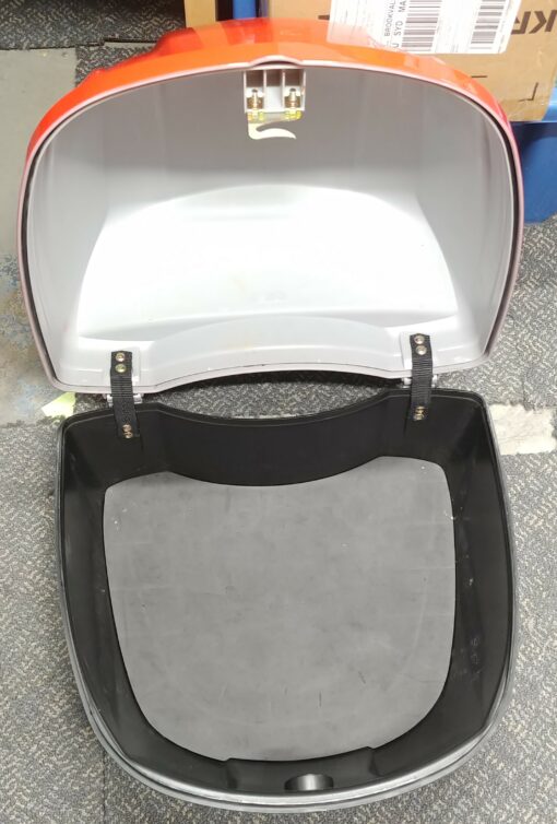 2nd Hand Kymco Like Top Box red - Image 3