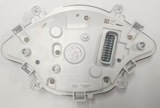 2nd Hand Vespa GTS 300 Super Sport Dash - Image 2