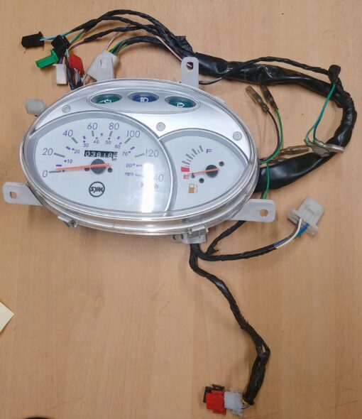 second hand sym classic 125 dash