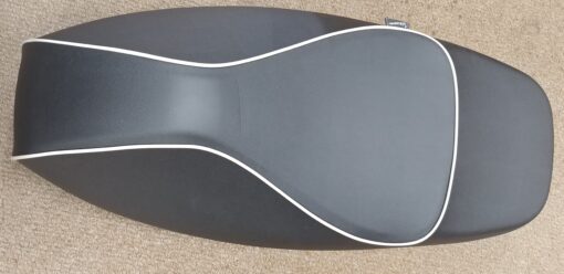 vespa GTS seat black with white piping - Image 2