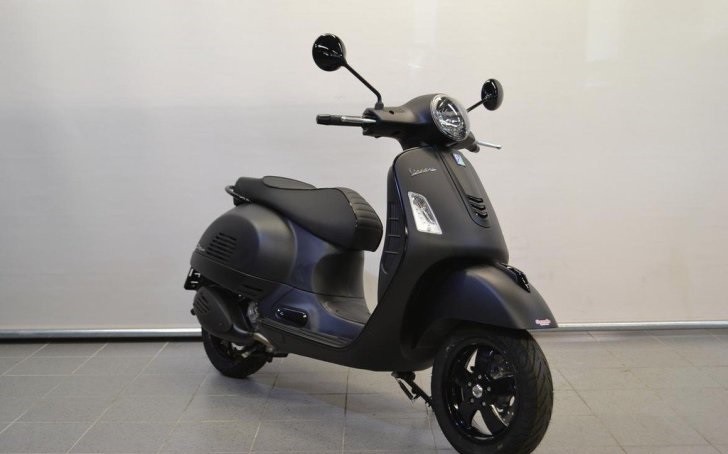 474674817 2 Vespa Gts 300 Notte Scooter Central