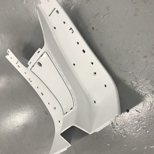 Vespa ET4 Floorboard Panel White - Image 2