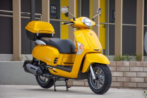 Kymco Like 125 Yellow CBS - Image 2