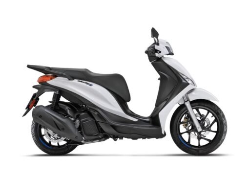 Piaggio Medley 150 S White Bianco Luna MY25