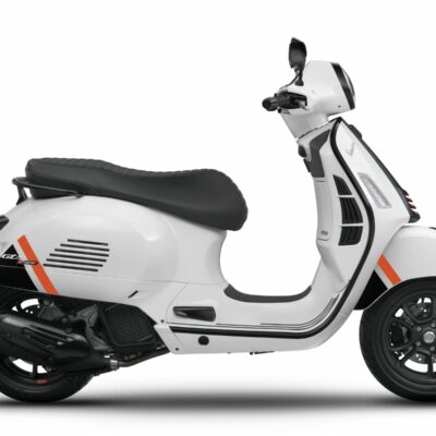 Vespa GTS 300 Super Sport White
