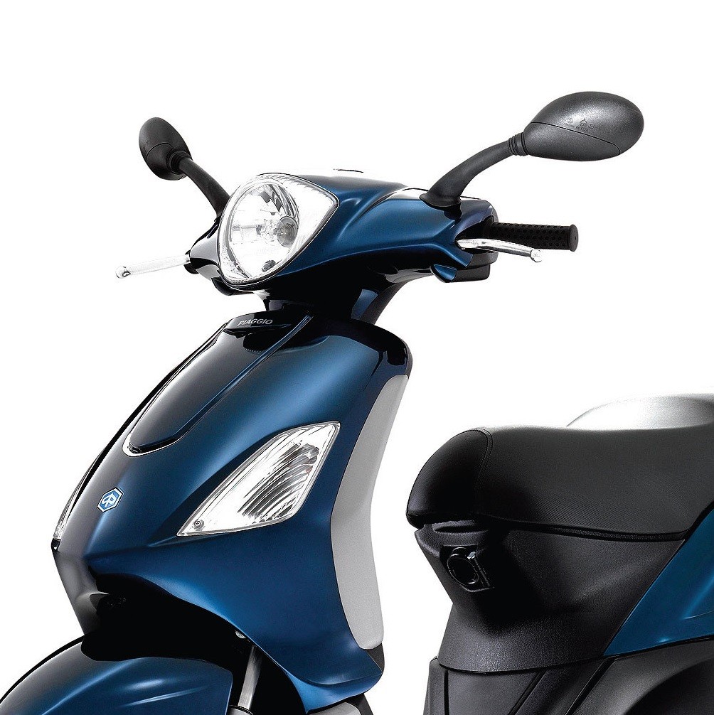 RH Mirror - Piaggio Fly 150 Carbi - Scooter Central