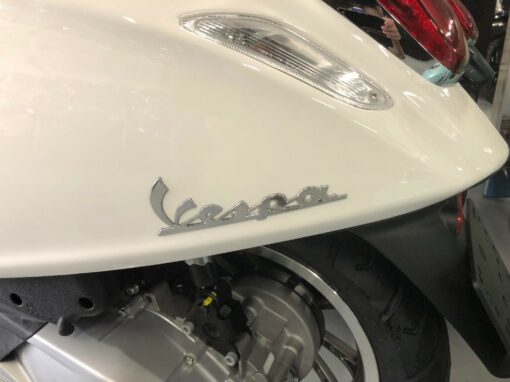 Vespa Large Raised Chrome Decal 646220 or 1B000944
