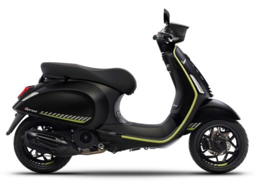 Vespa Sprint Tech 150 Nero Convinto (Matt Black)