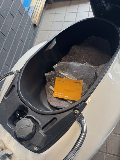 2013 Vespa GTS 300 Super - Image 8