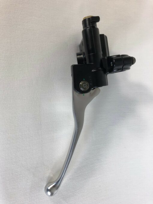 Vespa Brake Master cylinder and lever RHS