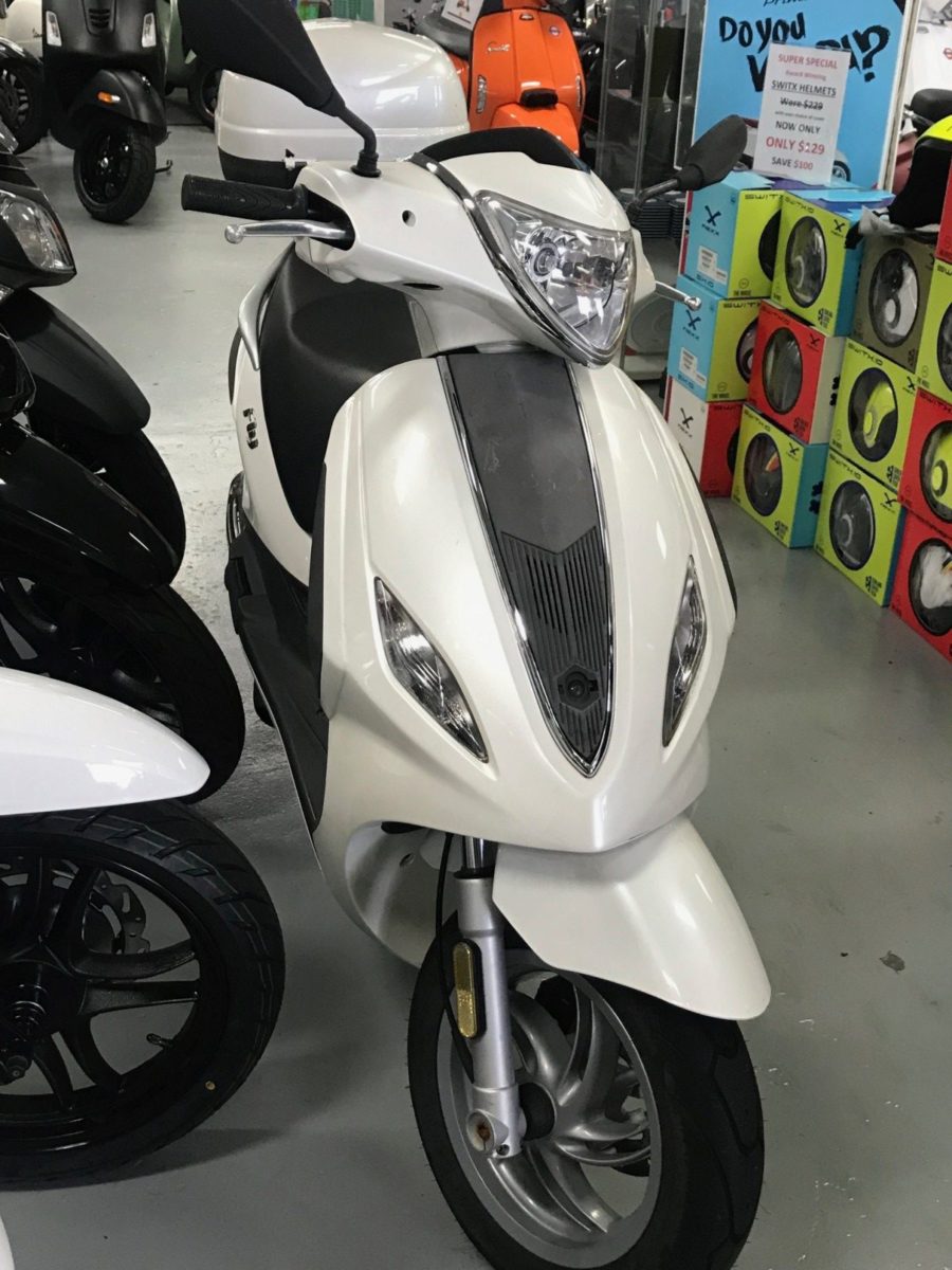 fly 150 - Scooter Central