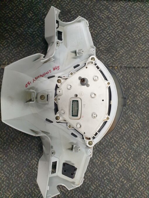 Secondhand SYM Symphony ST200i Rear Handlebar Cover + Speedometer - Image 3